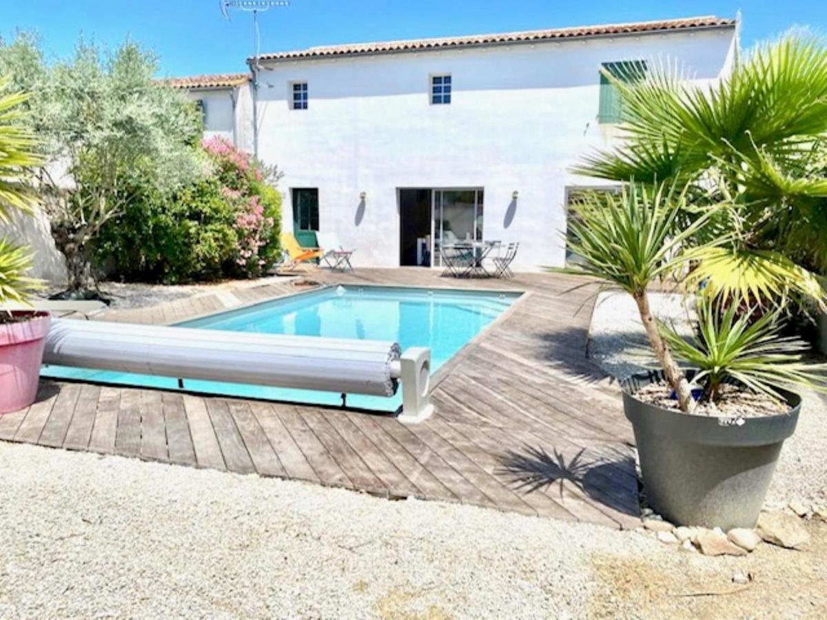 Villa Pour 8 Avec Piscine A La Flotte En Re Exterior photo